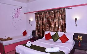 Rahi Hotel
